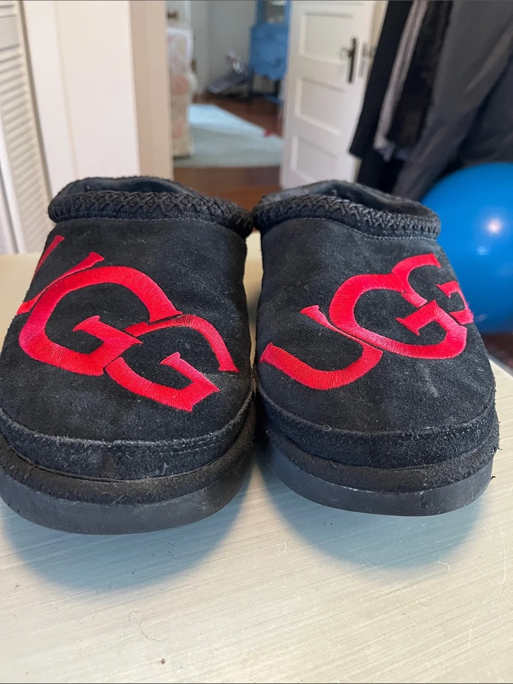Ugg Tasmin Slippers Sz 9